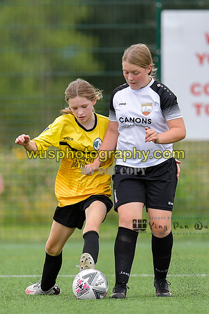 20210821-103338 London Bees Academy U14 v Kent Football United Girls U14