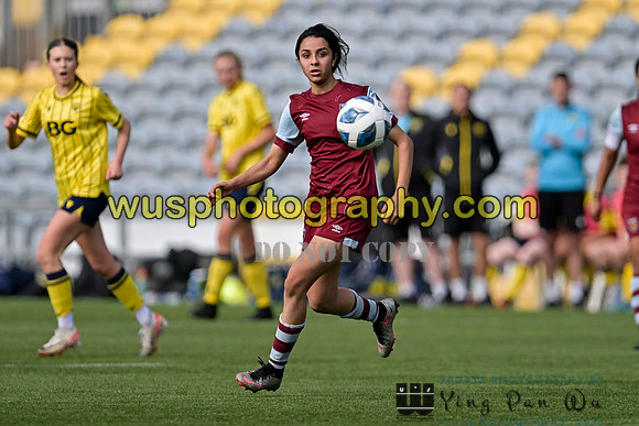 20240420-163132 West Ham United Academy Girls U16 v Oxford United Women U16
