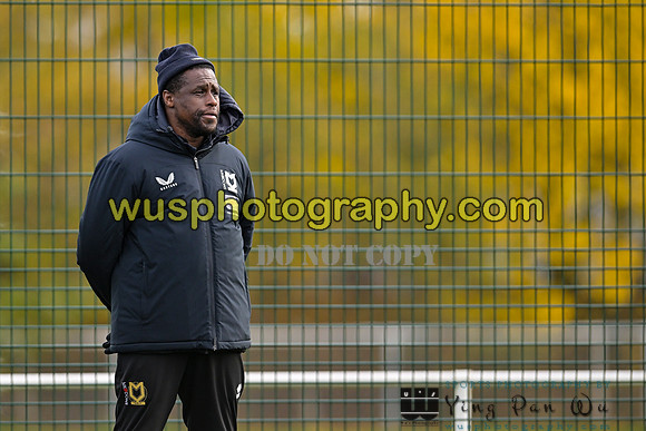 20221126-115720 Grays Athletic FC Girls U14 v MK Dons FC Girls U14