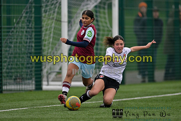 20241109-131000D West Ham United Warriors Girls U16 v Charlton Athletic Academy Girls U16