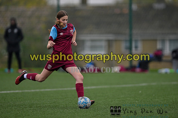 20241109-115206 West Ham United Performance Claret Girls U14 v Oxford United Girls U14