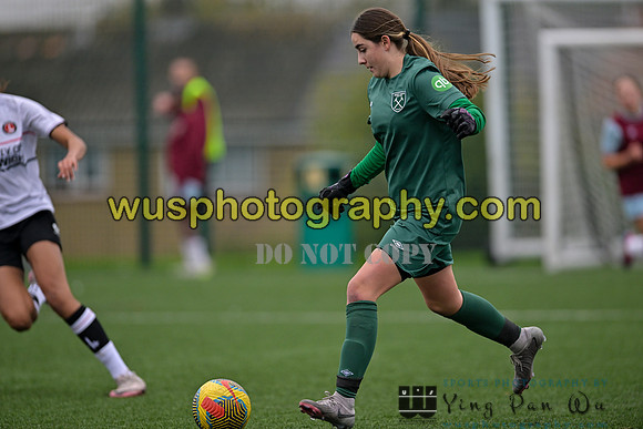 20241109-123139 West Ham United Warriors Girls U16 v Charlton Athletic Academy Girls U16