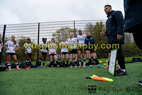 20241116-122251 Welling United Academy Girls U17 U18 v Charlton Athletic Academy Girls U16