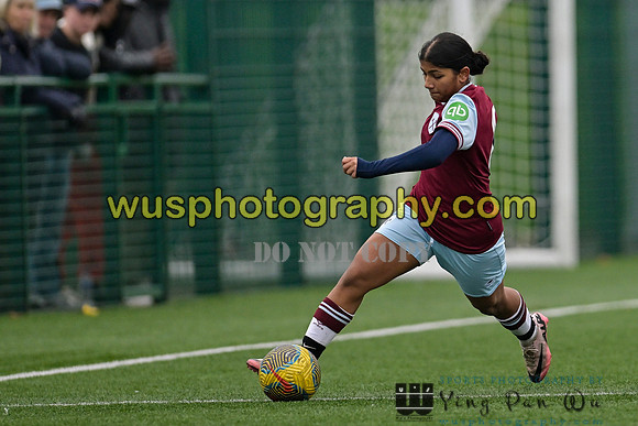 20241109-130958 West Ham United Warriors Girls U16 v Charlton Athletic Academy Girls U16
