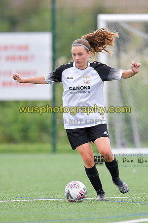 20210821-101744B London Bees Academy U14 v Kent Football United Girls U14