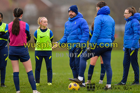 20220108-095221 Tottenham Hotspur Women FC JTP U15 v West Ham United Performance Girls U16