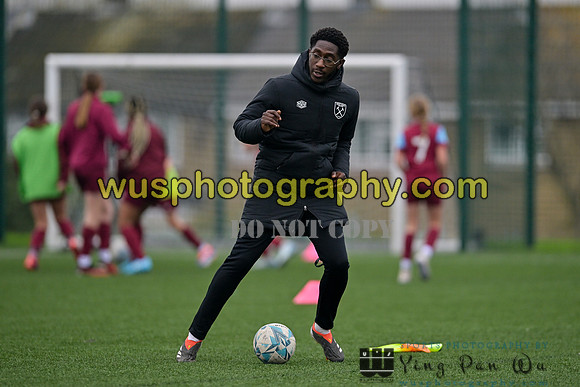 20241109-095202 West Ham United Performance Claret Girls U14 v Oxford United Girls U14