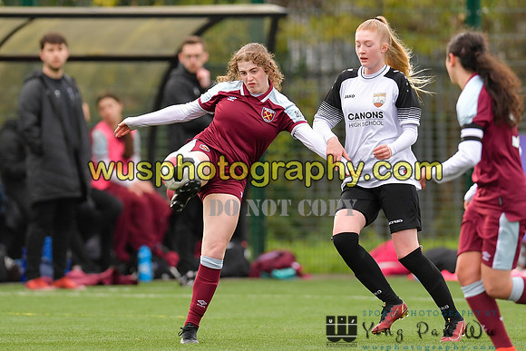 20211211-114435B West Ham United Academy Girls U16 v London Bees Academy U16