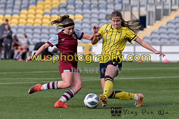 20240420-170931A West Ham United Academy Girls U16 v Oxford United Women U16