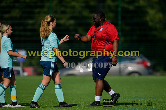 20210918-141716 Crystal Palace FC Girls U16 v Leicester City Women's FC Blues U16