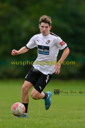 20241012-134048B Welling United Academy Boys U16 Reds v Dartford FC Boys U16
