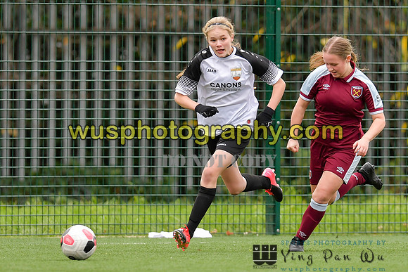 20211211-115217A West Ham United Academy Girls U16 v London Bees Academy U16