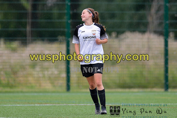 20210821-112740 London Bees Academy U14 v Kent Football United Girls U14