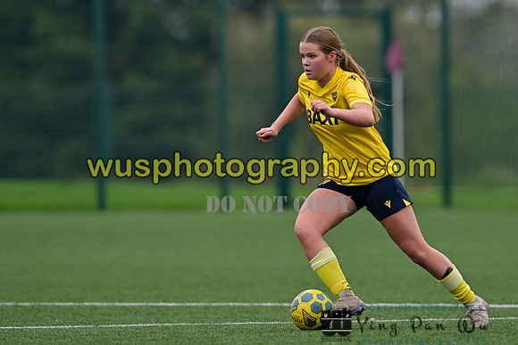 20241109-101537B West Ham United Performance Claret Girls U14 v Oxford United Girls U14