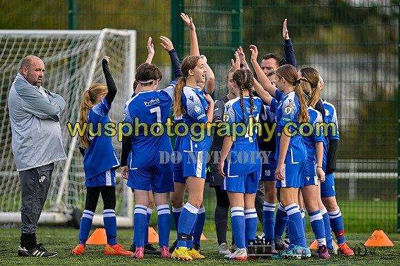 20221126-120442 Grays Athletic FC Girls U14 v MK Dons FC Girls U14