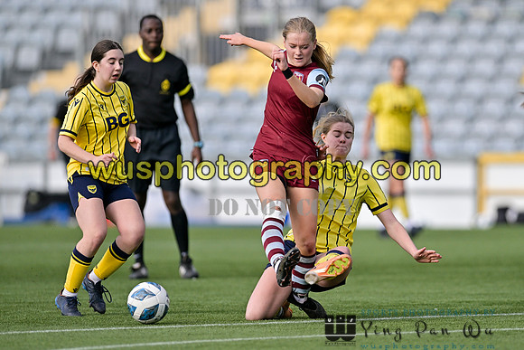 20240420-165648E West Ham United Academy Girls U16 v Oxford United Women U16