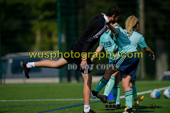 20210918-135732 Crystal Palace FC Girls U16 v Leicester City Women's FC Blues U16