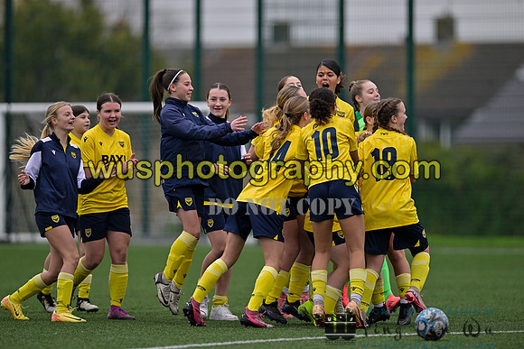 20241109-115619B West Ham United Performance Claret Girls U14 v Oxford United Girls U14
