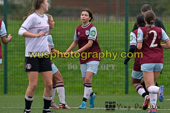 20241109-124028 West Ham United Warriors Girls U16 v Charlton Athletic Academy Girls U16