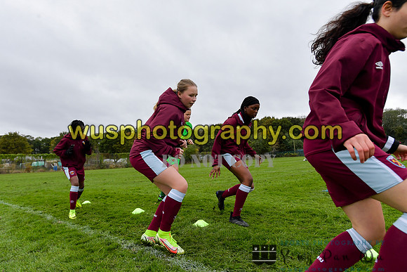 20211106-091020A Tottenham Hotspur Women FC JTP U16 v West Ham United Academy Girls U16