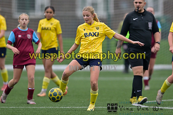 20241109-112309 West Ham United Performance Claret Girls U14 v Oxford United Girls U14