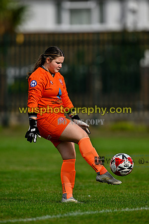 20250906-094503 AFC Greenwich Borough Girls Academy U16 v Chatham Town FC Girls U16