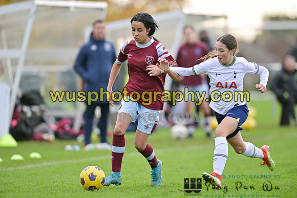 20221119-112500A Tottenham Hotspur Women FC Academy U15 v West Ham United Academy Girls U15