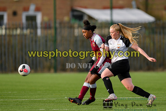 20211211-111408A West Ham United Academy Girls U16 v London Bees Academy U16