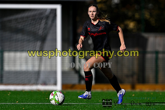 20251004-100823A Millwall Lionesses U18 v London Football School Girls U18