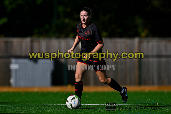 20251004-101432 Millwall Lionesses U18 v London Football School Girls U18
