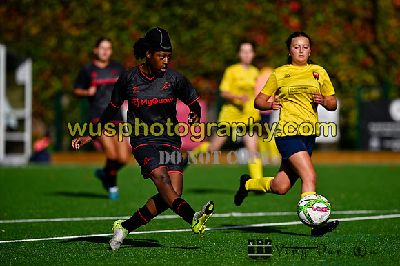 20251004-101842 Millwall Lionesses U18 v London Football School Girls U18