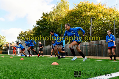 20251004-094017 Millwall Lionesses U18 v London Football School Girls U18