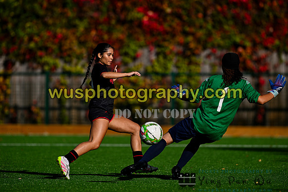 20251004-100506A Millwall Lionesses U18 v London Football School Girls U18