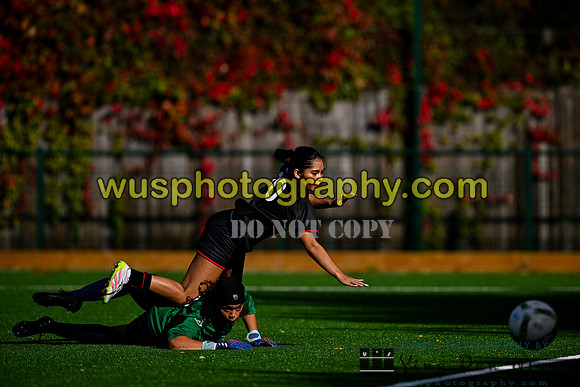 20251004-100506G Millwall Lionesses U18 v London Football School Girls U18