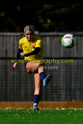 20251004-111815A Millwall Lionesses U18 v London Football School Girls U18
