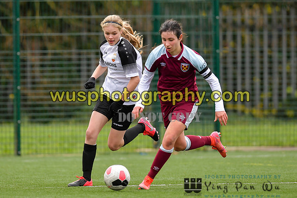 20211211-115606D West Ham United Academy Girls U16 v London Bees Academy U16