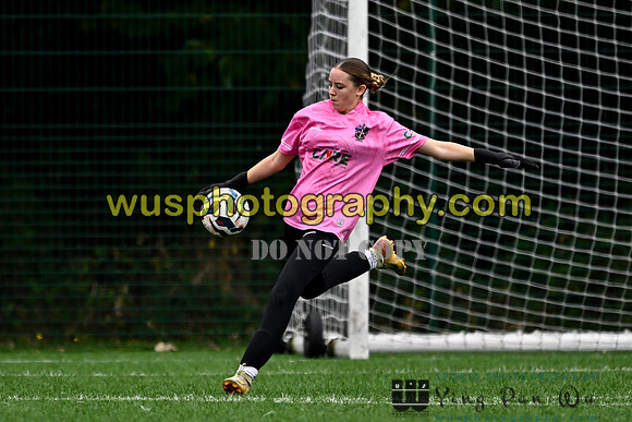 20251011-113217 Woking FC Girls U15 v Sutton United Girls U15