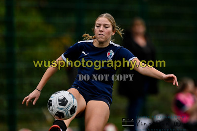 20251018-100552 Chatham Town FC Girls U15 v Sussex JPL RTC Girls U15