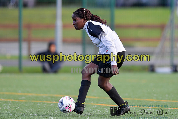20201031-145927A London Bees Academy U14 v Millwall Lionesses Girls U14