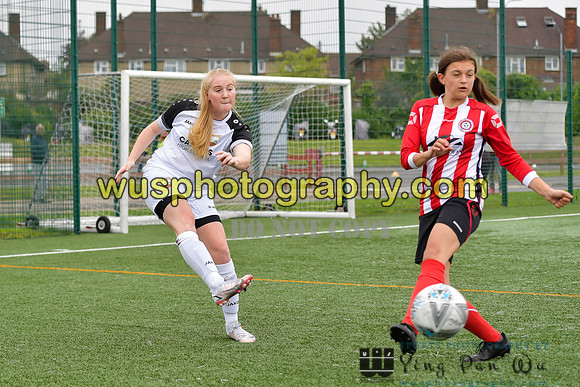 20210925-121920 London Bees Academy U16 v Corfe Mullen United Juniors FC Girls U16