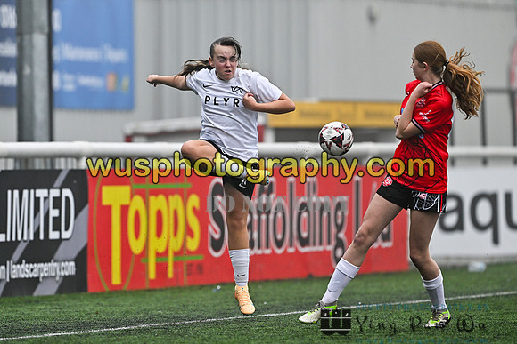 20251115-100901 Chatham Town FC Girls U14 v PLYR FC Girls U14