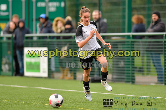 20211211-114022A West Ham United Academy Girls U16 v London Bees Academy U16