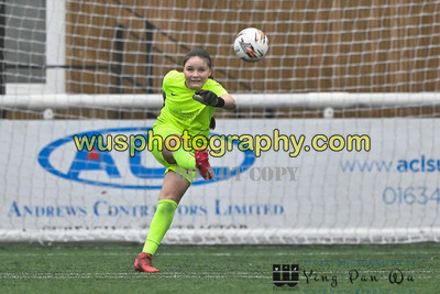 20251115-142932 Chatham Town FC Girls U13 v Worcester Park FC Girls U13