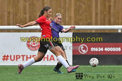 20251115-143012A Chatham Town FC Girls U13 v Worcester Park FC Girls U13