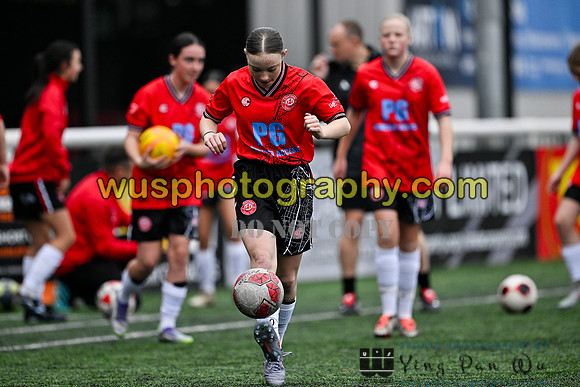20251115-113427 Chatham Town FC Girls U15 Reds v Lewes FC Select Girls U15