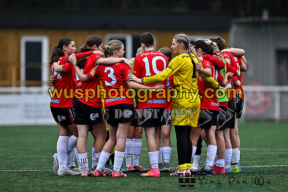 20251115-115934 Chatham Town FC Girls U15 Reds v Lewes FC Select Girls U15