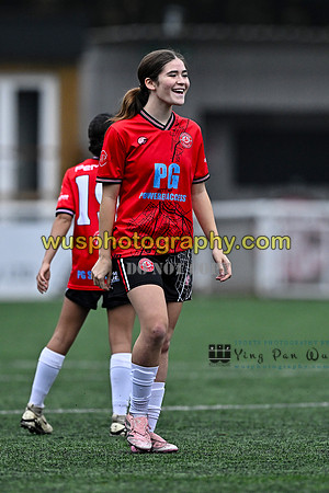 20251115-120012 Chatham Town FC Girls U15 Reds v Lewes FC Select Girls U15