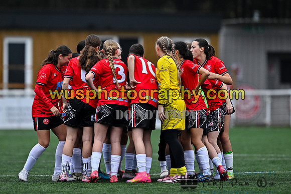 20251115-120005 Chatham Town FC Girls U15 Reds v Lewes FC Select Girls U15