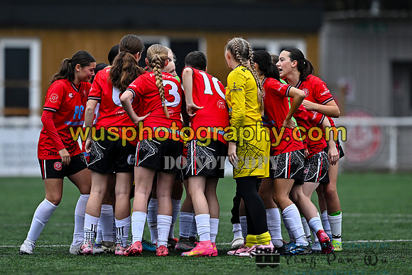 20251115-120005A Chatham Town FC Girls U15 Reds v Lewes FC Select Girls U15