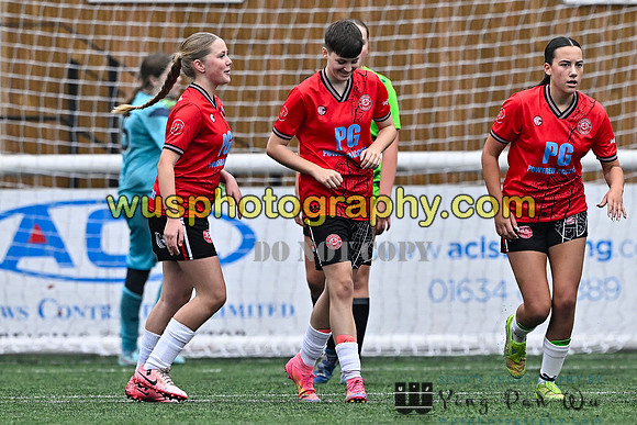 20251115-120711 Chatham Town FC Girls U15 Reds v Lewes FC Select Girls U15